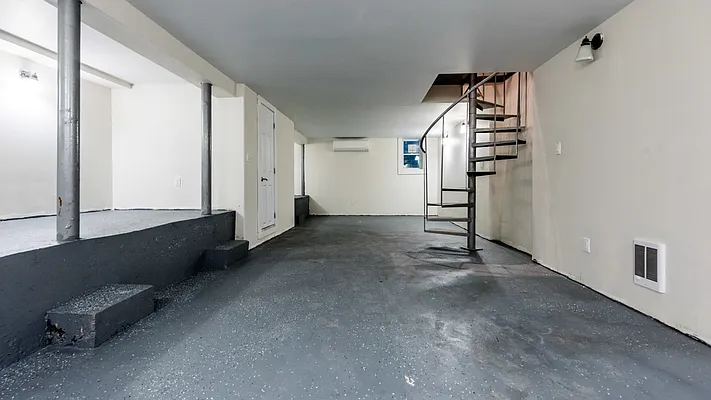 Rented by Nooklyn NYC LLC | media 14