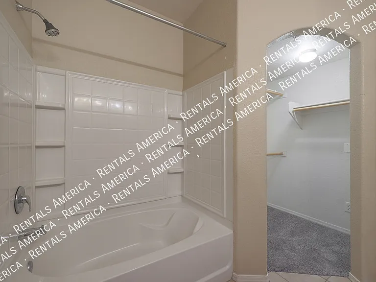18250 N Cave Creek Rd #202 — Photo 31