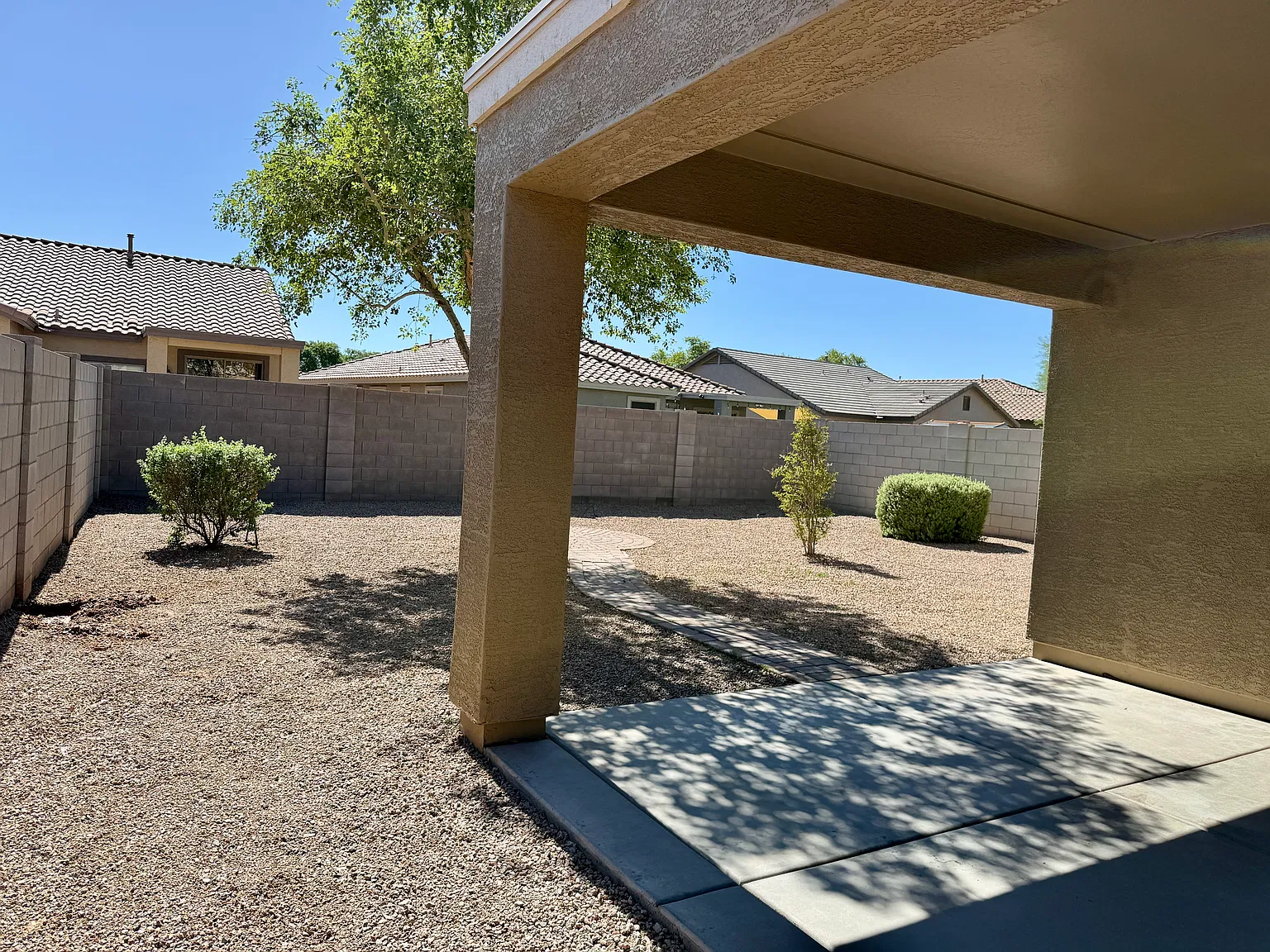 40215 W Green Ct — Photo 2