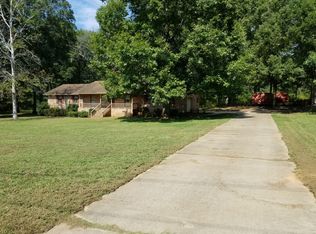 5667 Eastern Valley Rd, Mc Calla, AL 35111