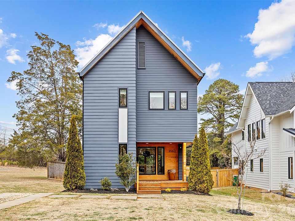 1st image of 2553 Elkwood Cir