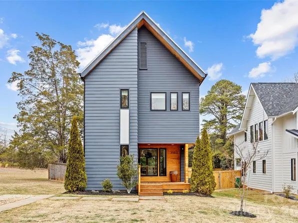 2553 Elkwood Cir, Charlotte, NC 28205