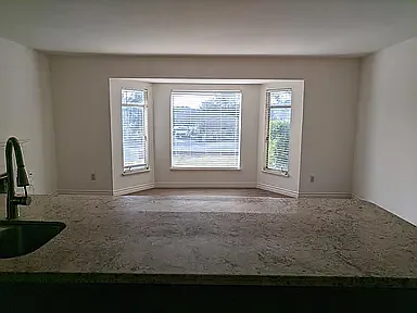 5620 Camino Real — Photo 2