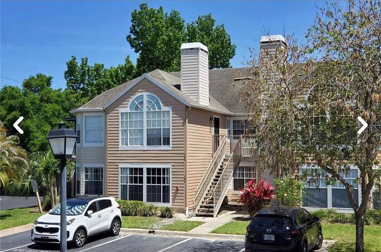 3 bed, 1130 sqft, $1,900 — Photo 1