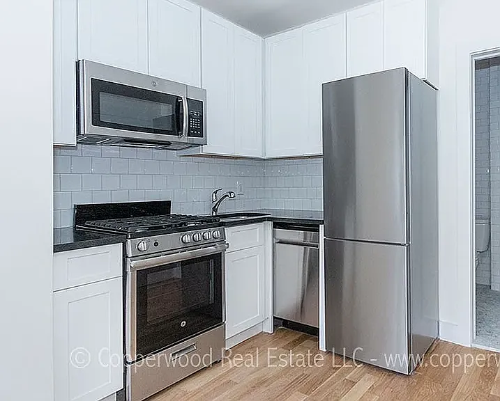 444 E 81st St #26 — Photo 1
