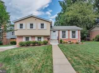 3512 Queen Anne Dr, Fairfax, VA 22030