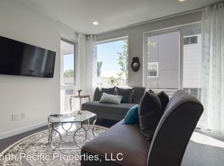 1940 10th Ave W #A, Seattle, WA 98119