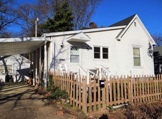 604 E High St, Urbana, IL