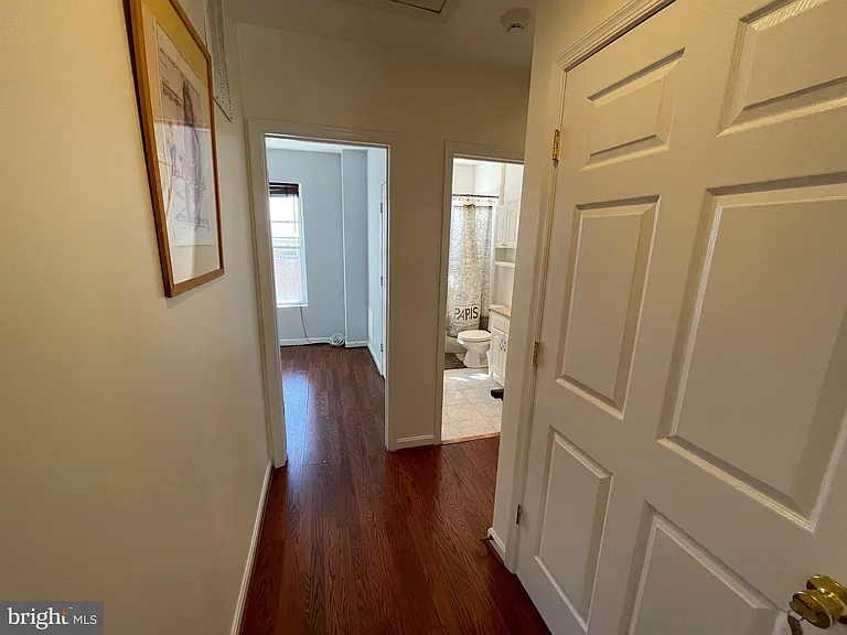 514 Columbia Rd NW — Photo 9