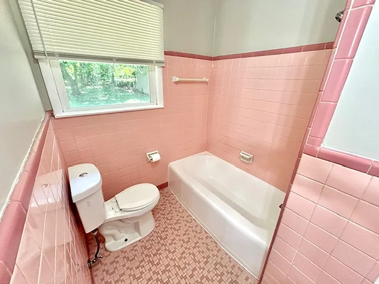 3902 Lakeview Dr — Photo 10