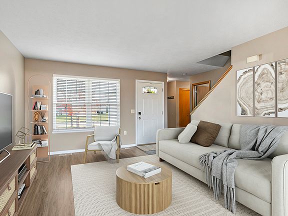 Living space on main floor