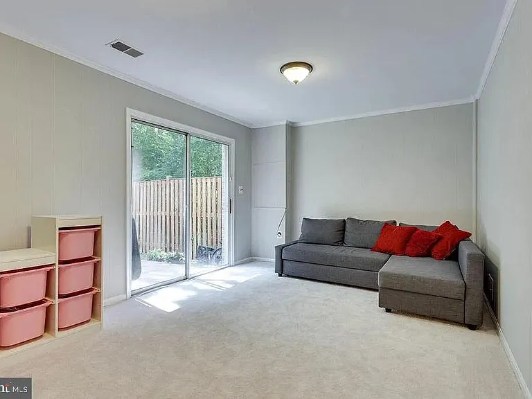 5861 Kara Pl — Photo 33