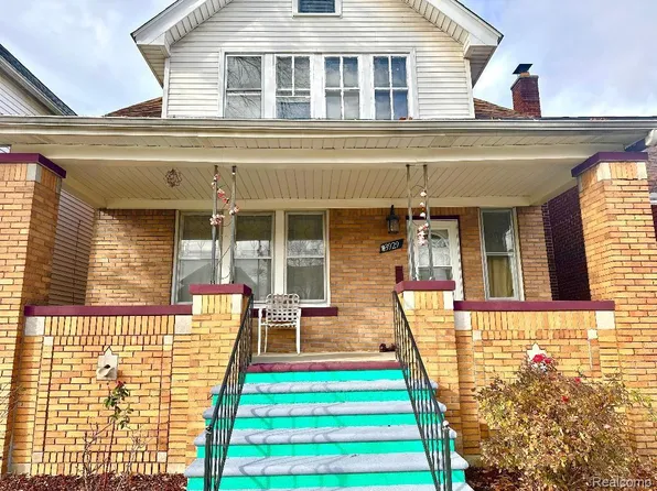 3929 Caniff St, Hamtramck, MI 48212