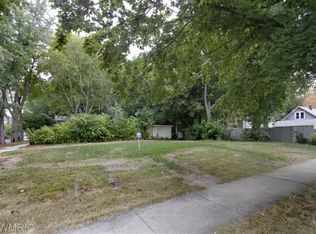 409 Millard St, Three Rivers, MI 49093