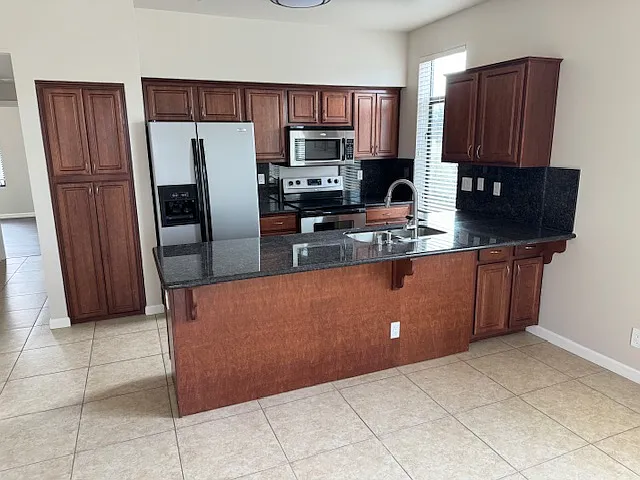 755 Farmers Ln — Photo 6