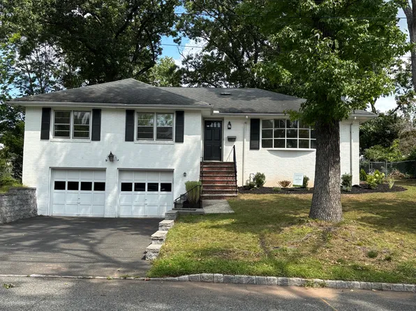 85 Phelps Ave, Cresskill, NJ 07626