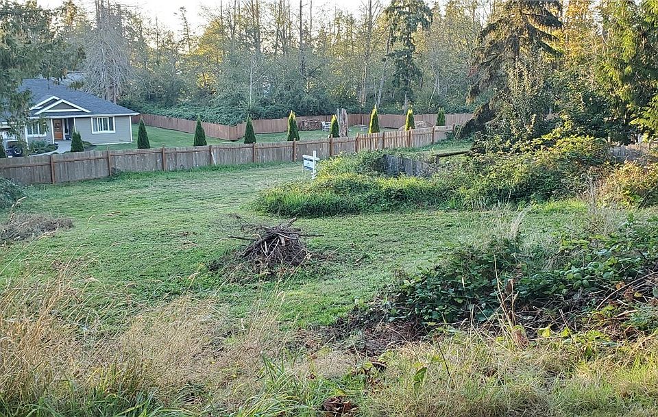 1st image of 18532 Marine Dr