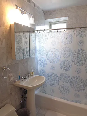 Rented by Metropolitan Equities | media 14