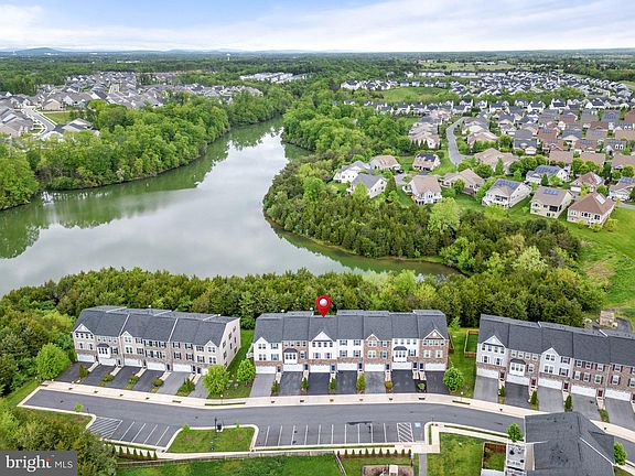 4th image of 172 Trout Lily Dr