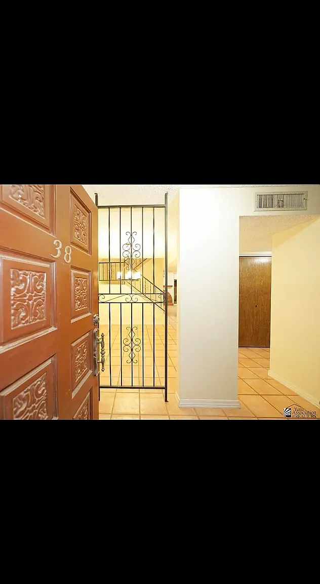 2 bed, 1562 sqft, $1,800 — Photo 3