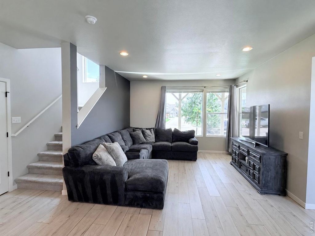 2720 Sykes Dr