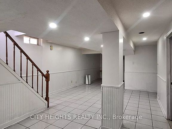 3rd image of 120 Littles Rd #Basement