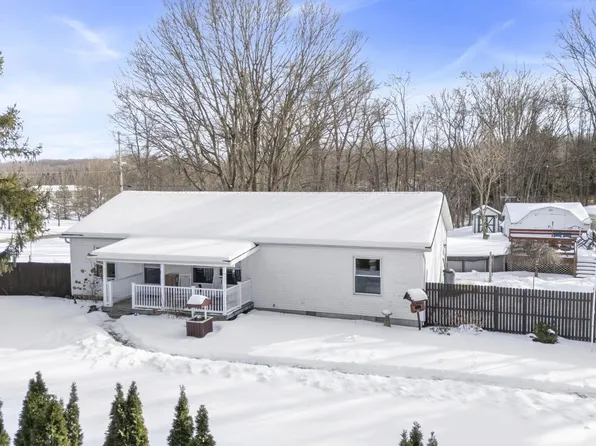 2962 E 850 N, La Porte, IN 46350