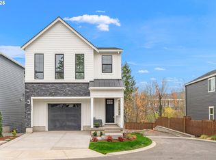 15701 NW Holman Way #L-35, Portland, OR 97229