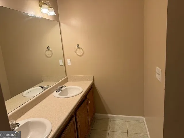 4393 English Loop — Photo 11
