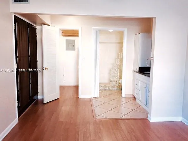 236 Castlewood Dr #104 — Photo 7