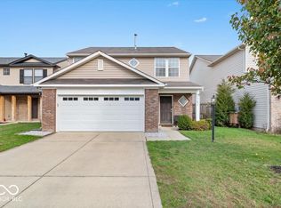 2282 Middle View Dr, Columbus, IN 47201