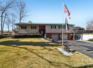 36 Kimberly Dr, Canton, NC 28716