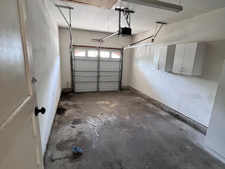2104 Terrace Dr — Photo 9