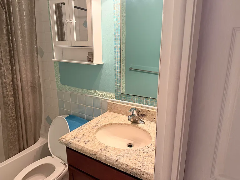 6082 Wauconda Way E — Photo 19