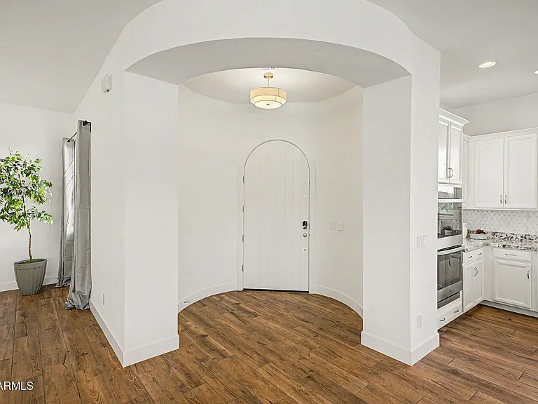 2083 E Scorpio Pl — Photo 9