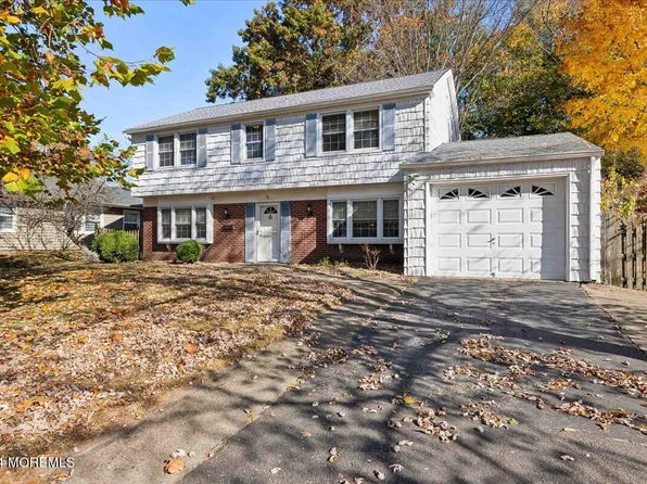 76 Oxford Lane, Aberdeen, NJ 07747