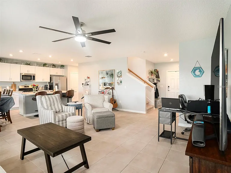 5912 Laurelcrest Gln — Photo 4