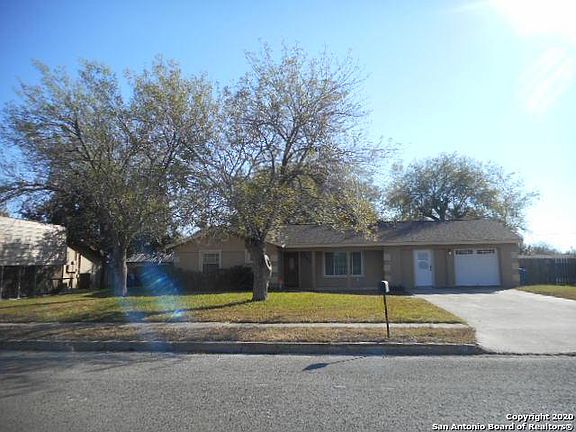 2nd image of 1131 Kathleen St