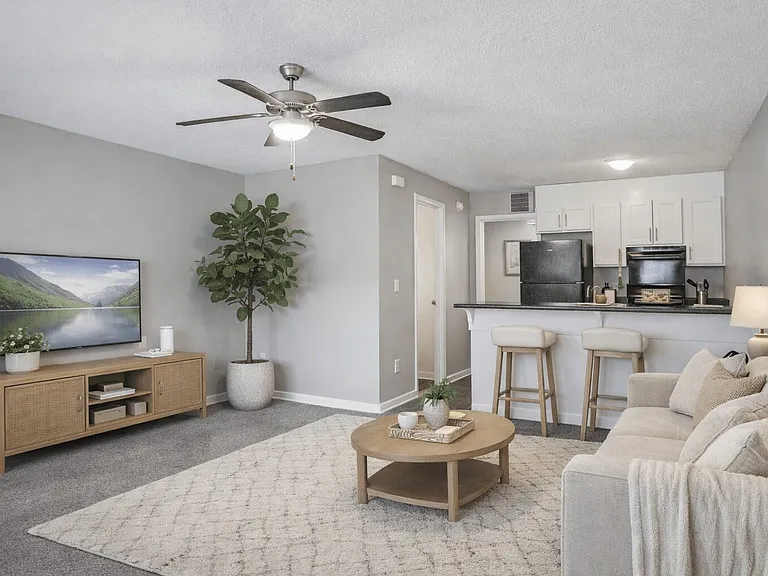 Davidson Apartment Homes — Photo 12