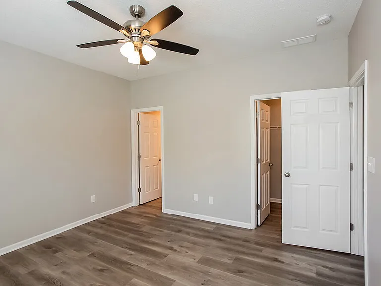 7150 Parklake Pl — Photo 9