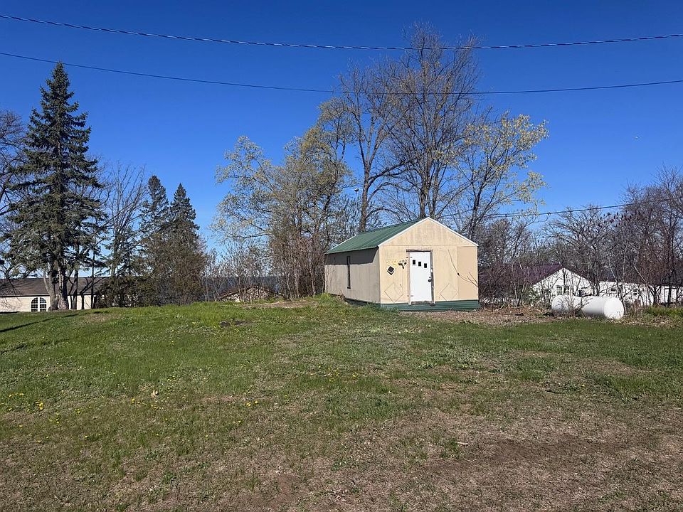 2nd image of 57556 Xerxes Rd