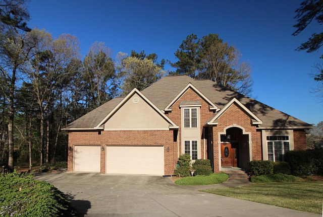 707 Cardinal Drive 