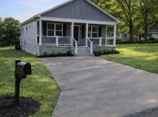 2150 Windsor Ave, Salem, VA 24153