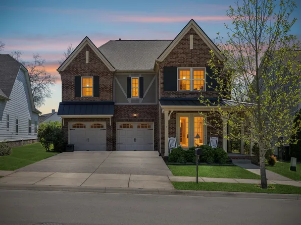 7025 Headwaters Dr, Franklin, TN 37064