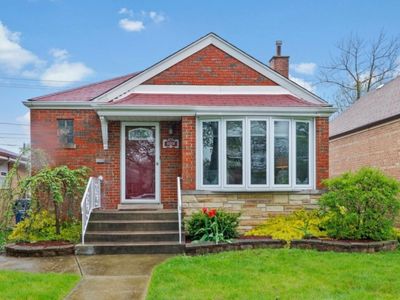 10208 S California Ave, Evergreen Park, IL, 60805