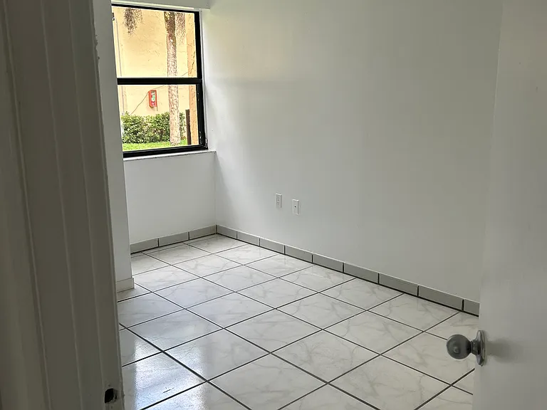 301 W Park Dr #101 — Photo 15