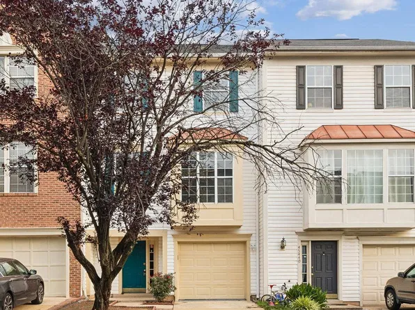 45438 Baggett Ter, Sterling, VA 20166