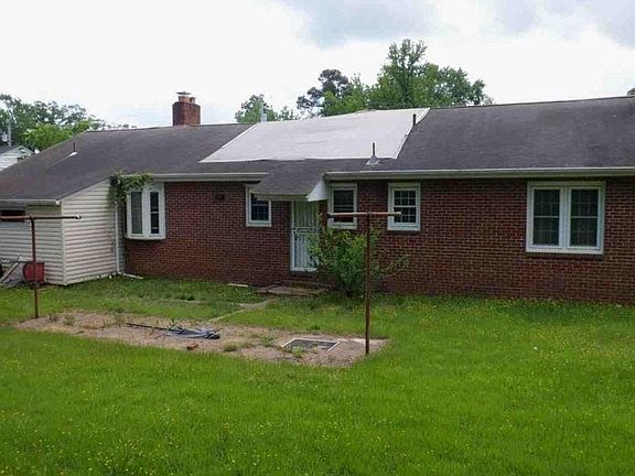 2nd image of 21718 N Essex Dr