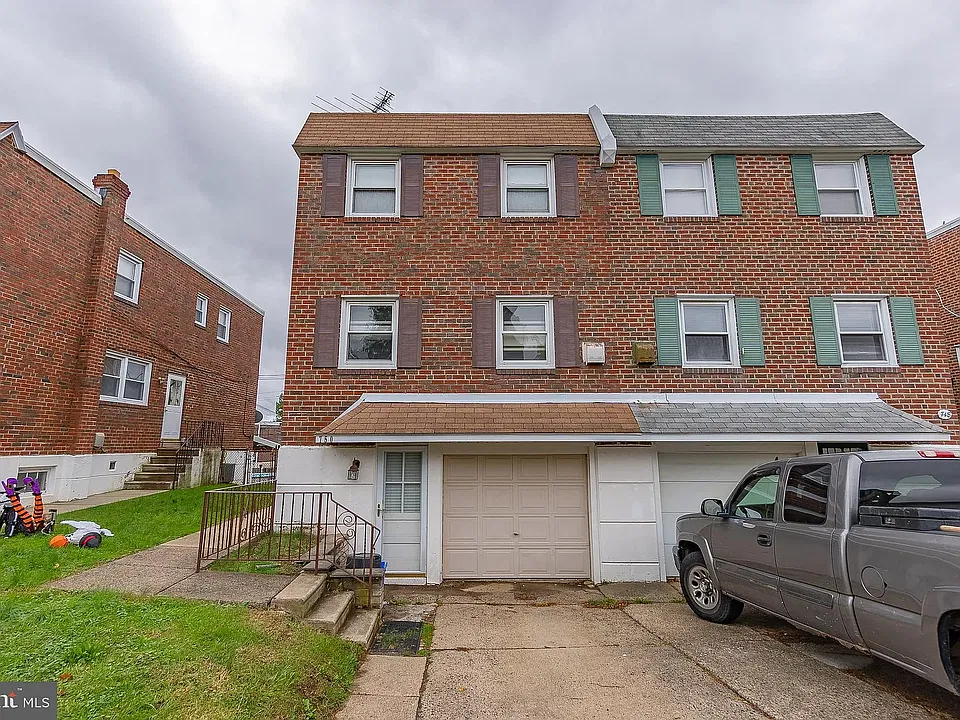 750 Kentwood St #1