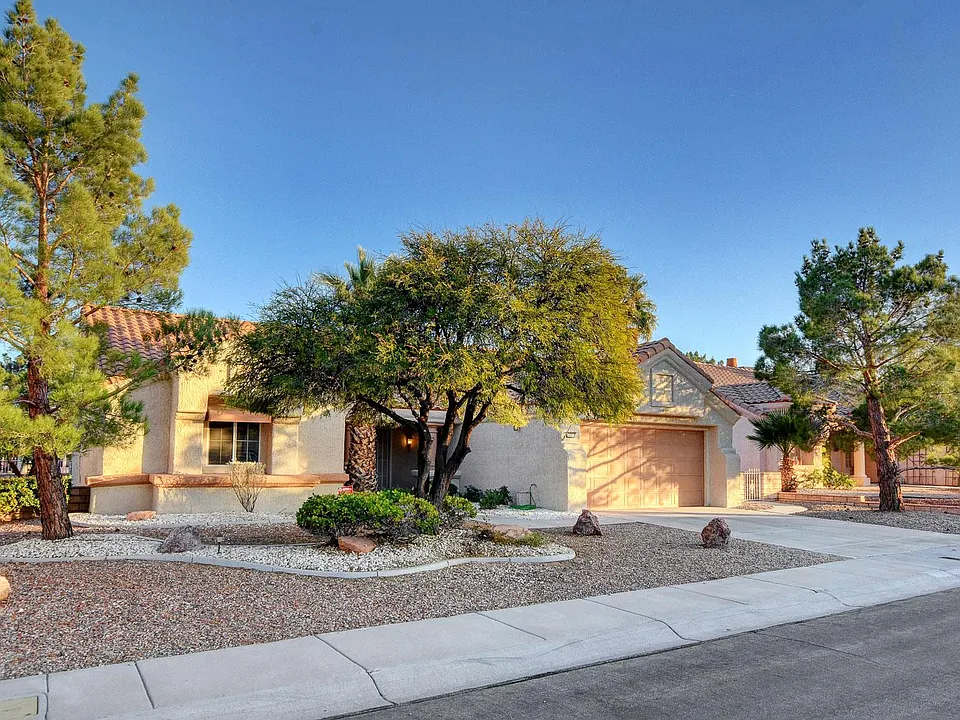 3032 Hidden Treasure Dr